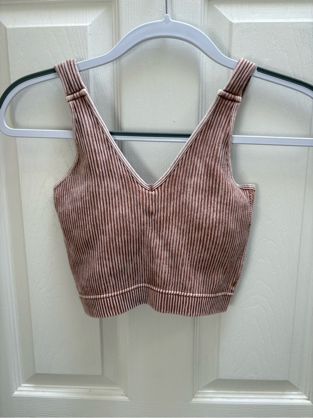 Zenana Outfitters Ribbed V-Neck Crop Top - Dusty Mauve